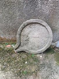 "Preda" o gocciolatoio in pietra (vintage)