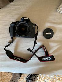 Fotocamera Canon Eos 2000D