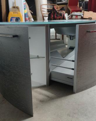 Mobile bagno a mezzaluna