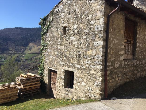 Rustico lago d'iseo (Parzanica)