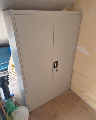 Armadio alluminio con Serratura