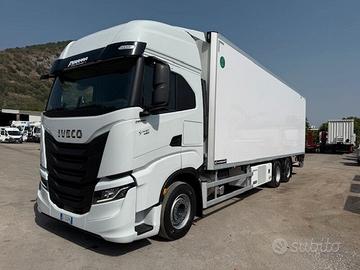 Iveco S-way 490 motrice isotermica