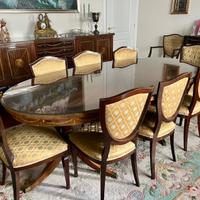 Elegante sala da pranzo stile Luigi XVI