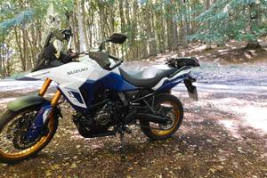 Suzuki V-Strom 800 DE