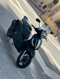 Beverly 350 sport touring 2012
