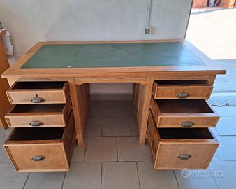 scrivania in legno massello 