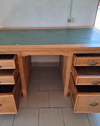 scrivania in legno massello 