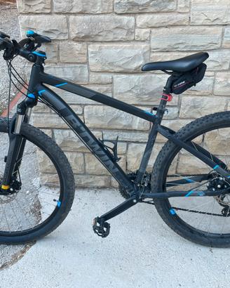 Mtb rockrider 520