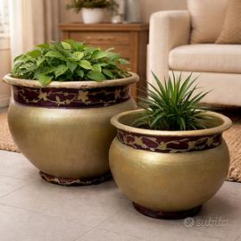 Coppia di Portavasi Decorativi in Ceramica