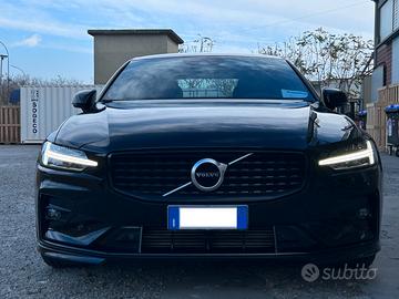 VOLVO S60 T5 R total black full optional