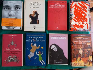 Lotto, divisibile, n. 7 libri