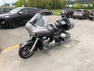 Harley Davidson Road Gilde