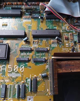 commodore Amiga 500 pezzi ricambio e accessori 