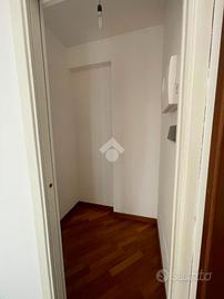 3 LOCALI A REGGIO DI CALABRIA