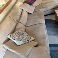 Divano con chaise longue