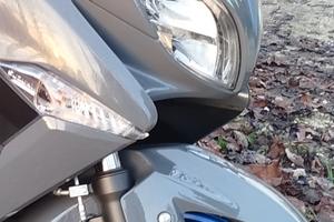 Suzuki Burgman 400 2022