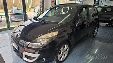 Renault Scenic Scénic X-Mod 1.5 dCi 110CV Confort 