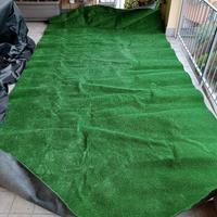 tappeto verde sintetico 
