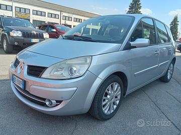 RENAULT SCÉNIC 1.6 16V Confort -2006