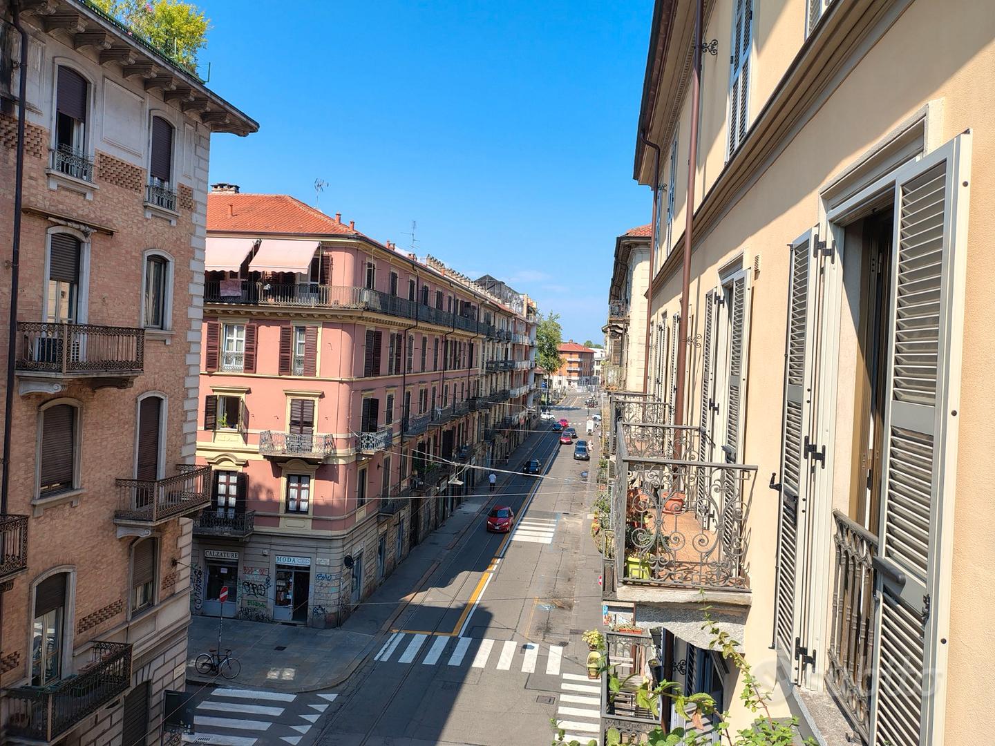 Posto letto in doppia in Vanchiglia, foto 4 di 6