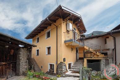 CASA SEMINDIPENDENTE A BRISSOGNE