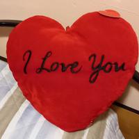 Cuscino grande di peluche a forma di cuore  NUOVO!