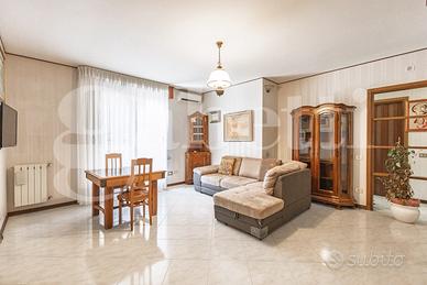 Via Koch Palazzi Puddu Quadriv P.Auto+Cantina