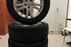 Cerchi in lega Hyundai+ gomme invernali 225/60/R17