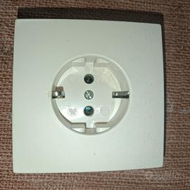 Presa Schuko 10-16A VIMAR 6418 Vintage