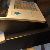 registratore di cassa con cassetto