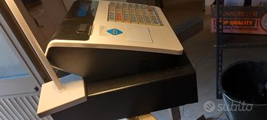 registratore di cassa con cassetto