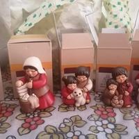 6 personaggi presepe classico rosso thun. nuovi