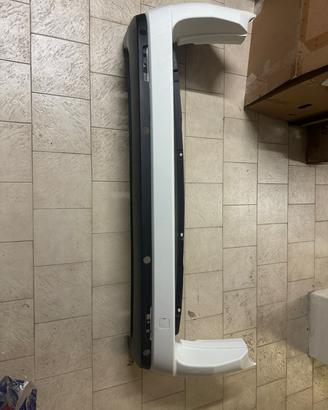 PARAURTI POSTERIORE DOBLO' 2009-