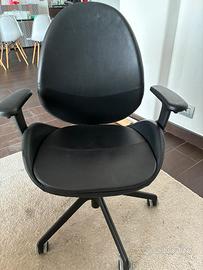 Sedia ufficio o studio in similpelle