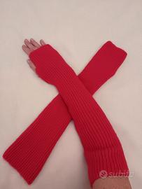 guanti lunghi colore rosso 