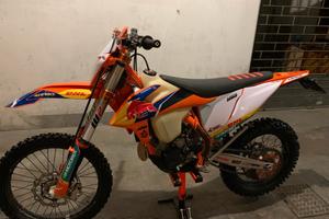 Ktm exc-f 250 six days