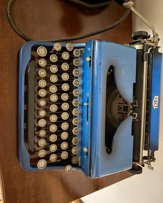 Macchina da scrivete vintage