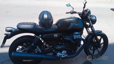 Moto Guzzi V7 IV - 2021