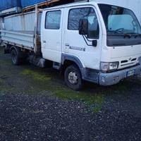Nissan cabstar 6 posti ribaltabile