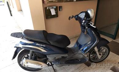 BEVERLY 125 Tourer km 22 .000