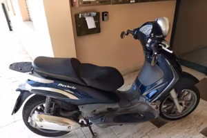 BEVERLY 125 Tourer km 22 .000