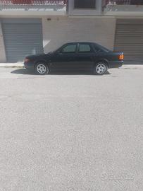 Audi 100