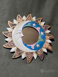 Vintage Celestial Sun and Moon Intagliato a Mano