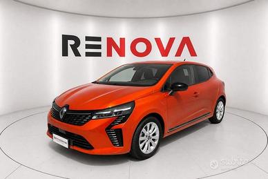 Renault Clio Full Hybrid E-Tech 145 CV 5 port...