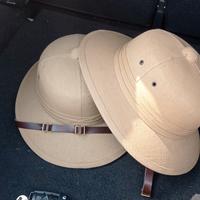 Cappelli in stile coloniale