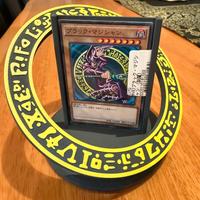 espositore carta yugioh mago nero
