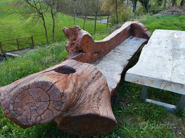 Tavolo con tronco da esterno