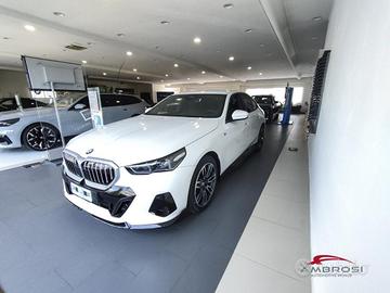 BMW 520 Serie 5 d Berlina Msport Travel package