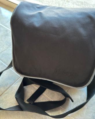 Borsa Nikon piccola con due scomparti