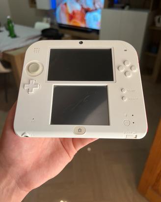 Nintendo 2DS Bianco e Rosso